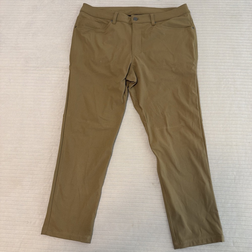 Lululemon Pants Slim Fit Mens 34x27 LM5AD7S Brown Travel Office Casual 5-pocket